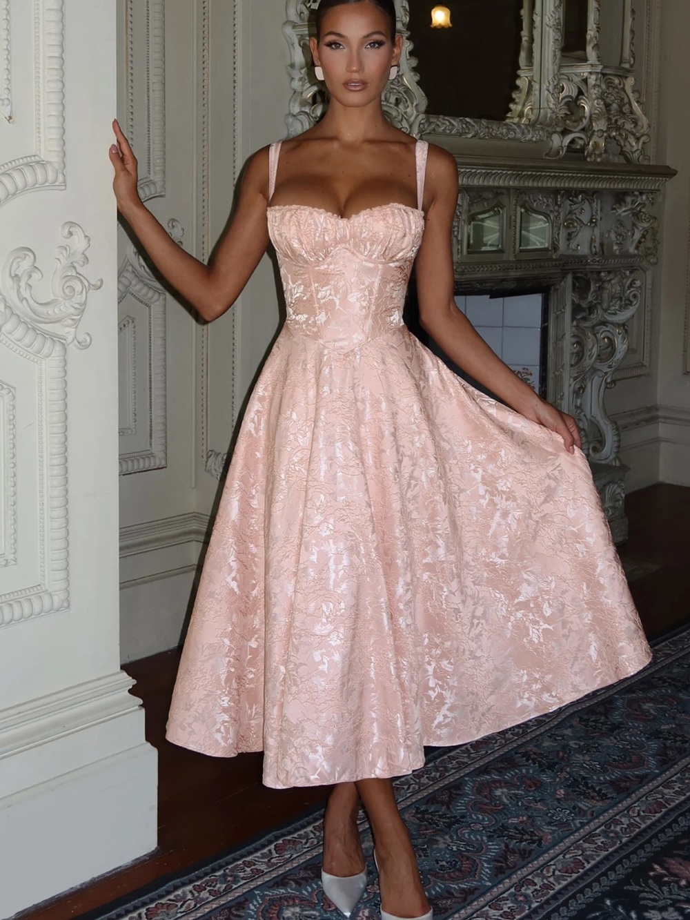 Babyboo Amity Midi Dress in soft peach Pink with Floral Jacquard NWT
